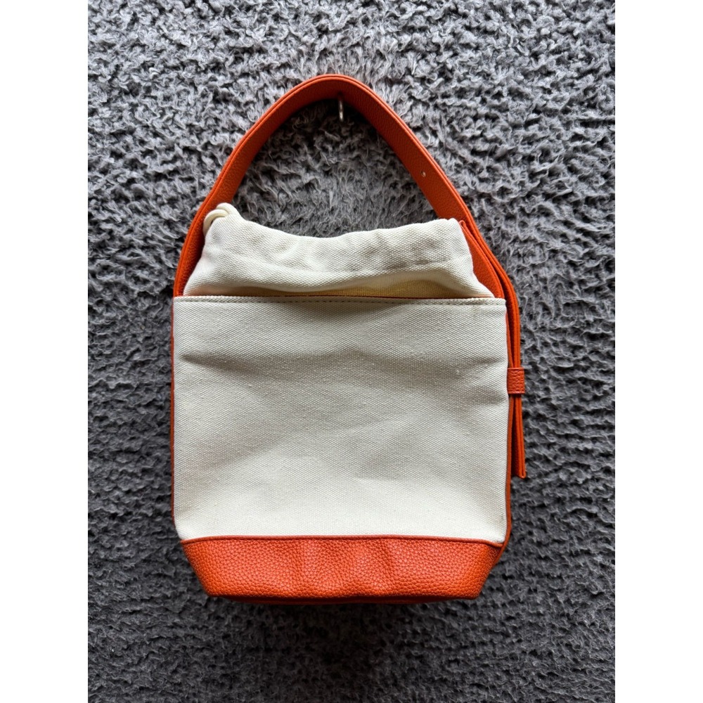 Sulwhasoo‎ Bucket & Drawstring Bag w/ Adjustable Handle  Off White
